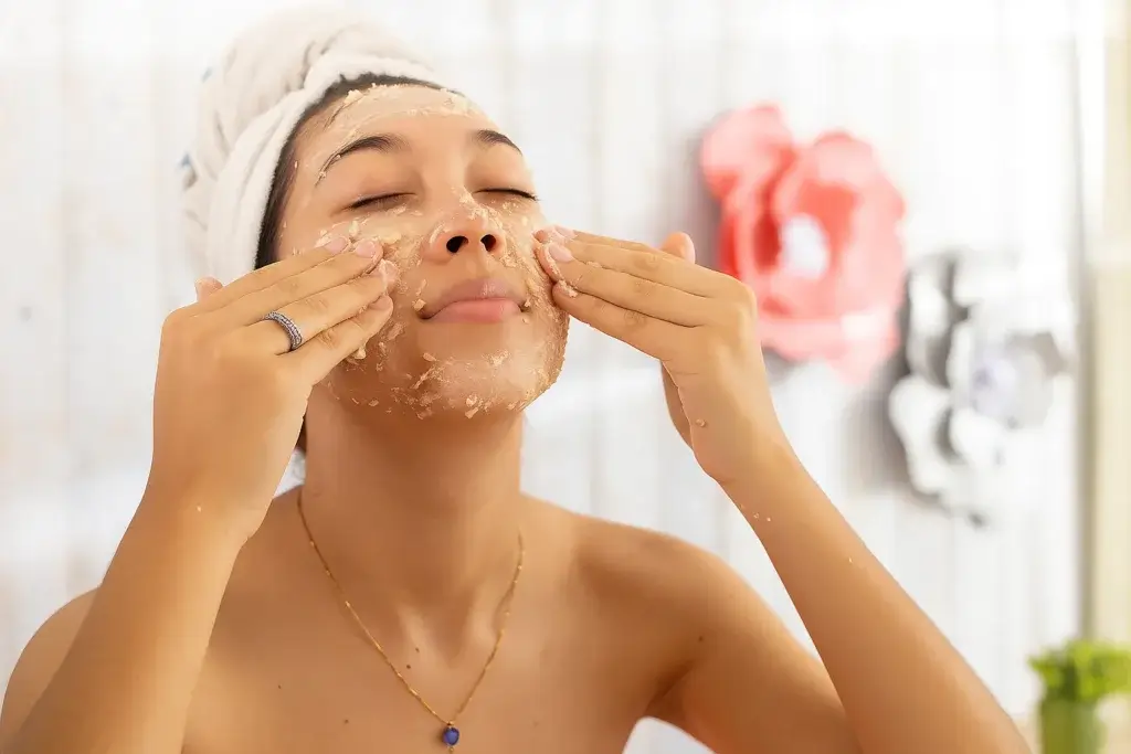DIY Hydrating Skin Face Mask