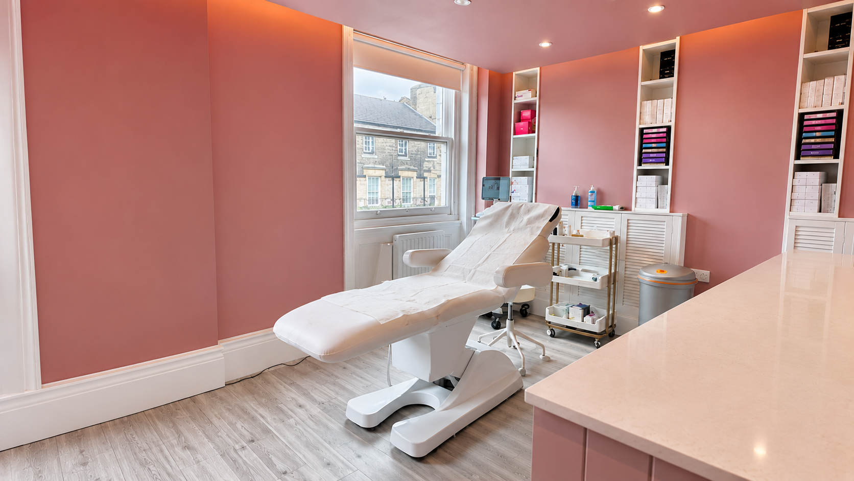 EC Aesthetic Clinic London Luxury Aesthetic Clinic Room with Treatment Chair