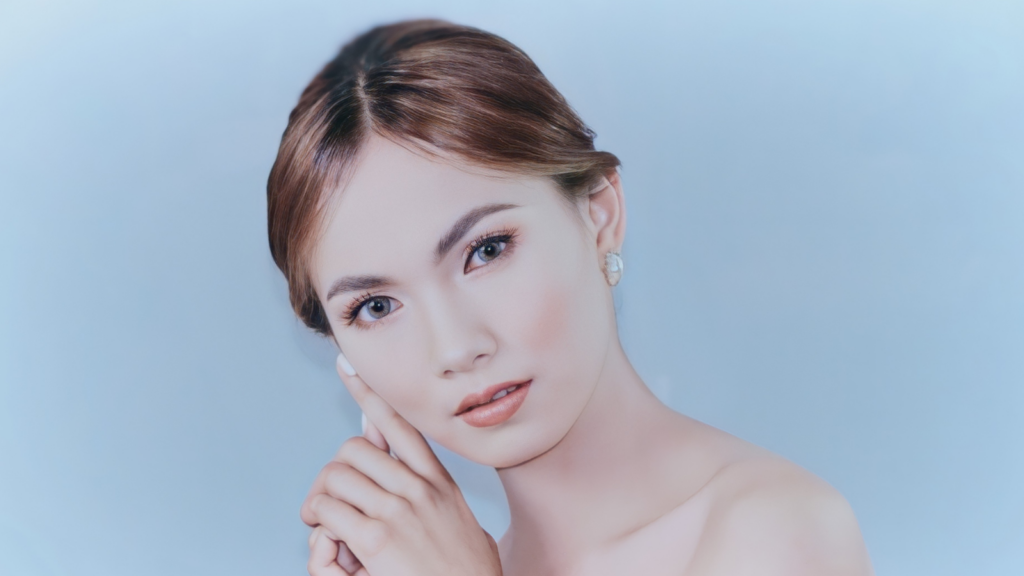 ‘Jaw Snatching’ Becomes Beauty’s Latest Obsession